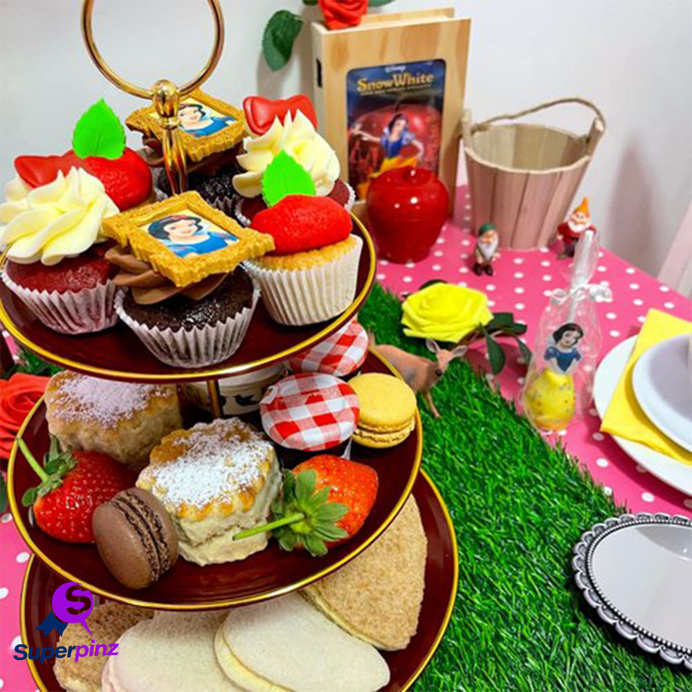 Hey Little Cup Cake Shop