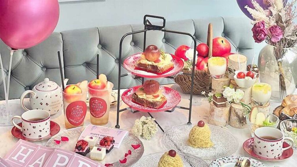 Haute Couture Cafe