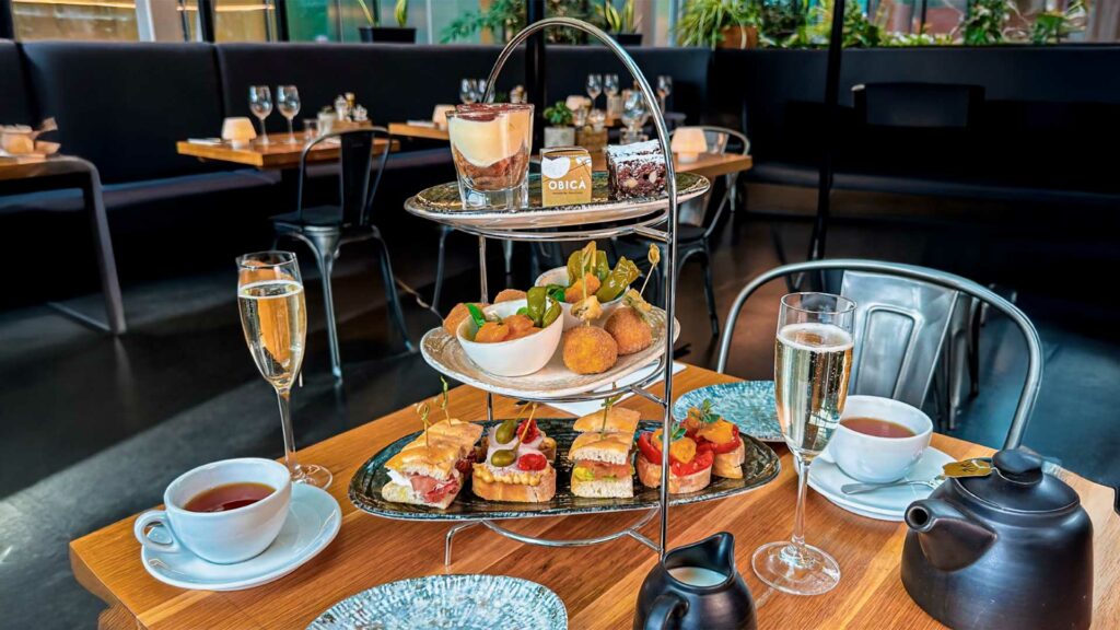Tea 101: What to Pour with Your Scones, Sandwiches and Sweets