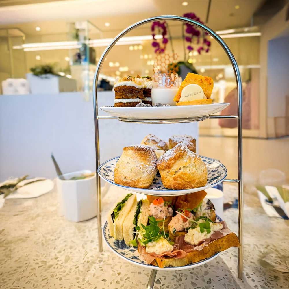 Holts Café